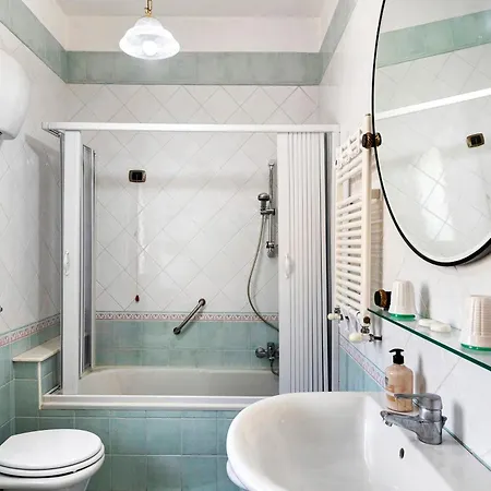 - Ermosa Apartment